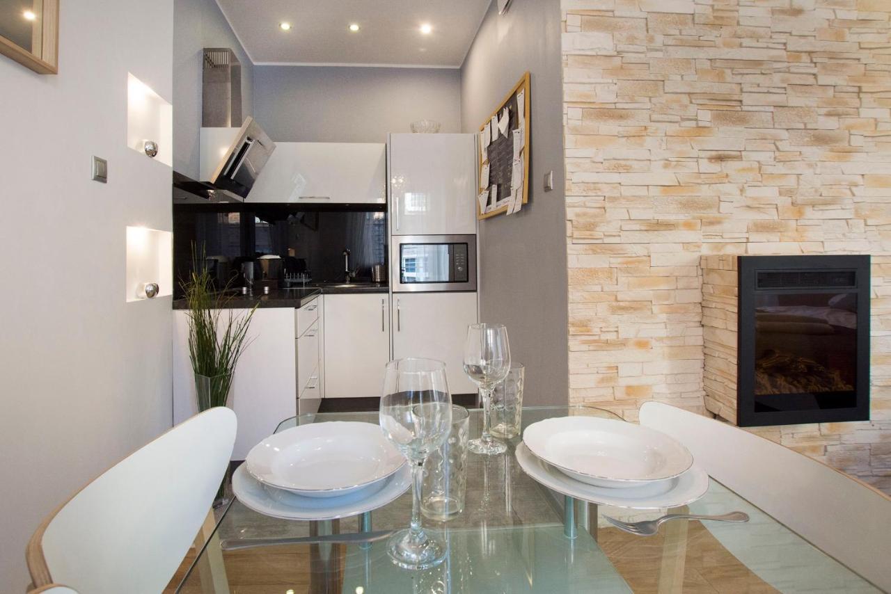 Old Town Dlugi Targ Apartman Gdańsk Kültér fotó